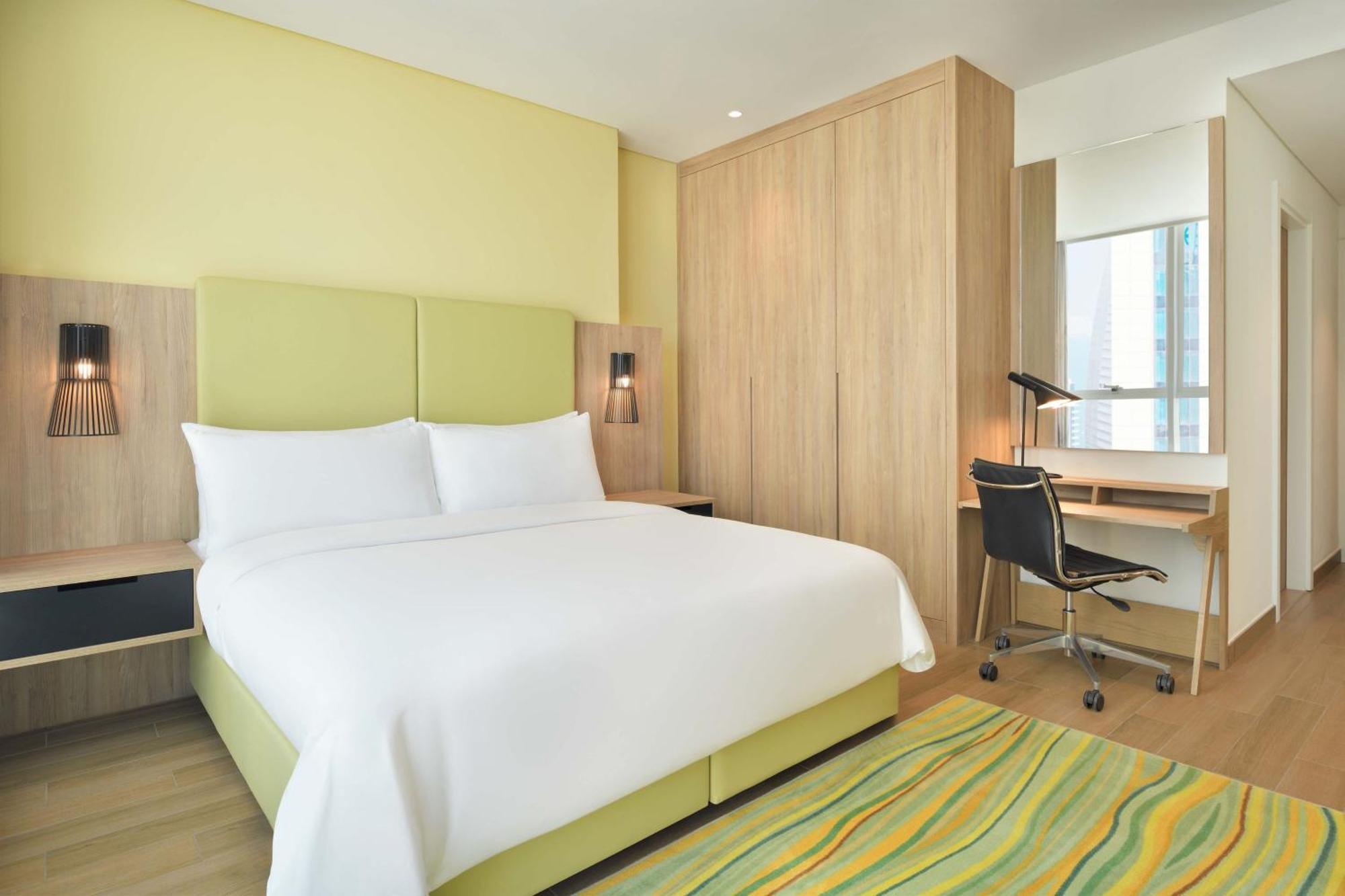 Element By Westin City Center ドーハ エクステリア 写真 A bedroom at the hotel